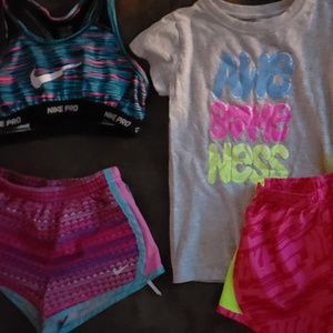 Girls Nike bundle